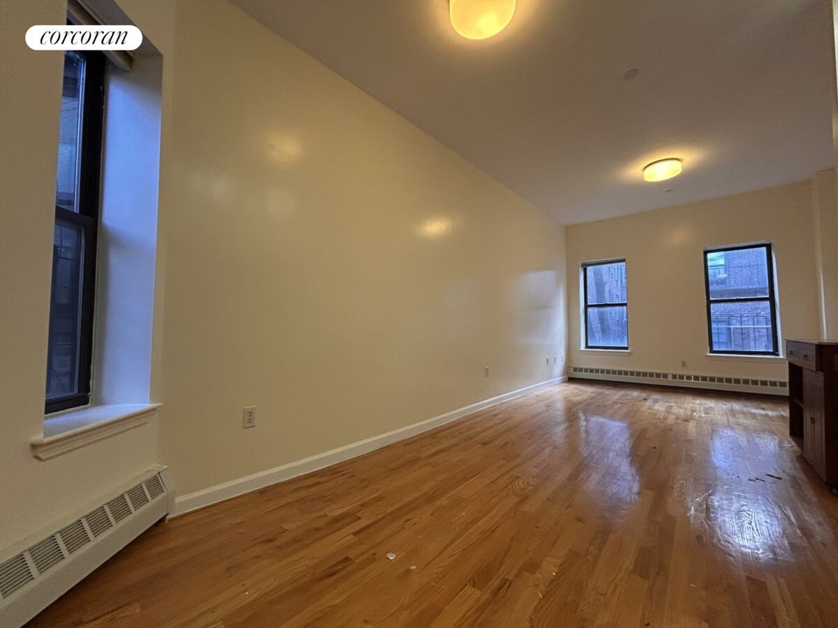 Photo - 420 E 73rd St Apartamento