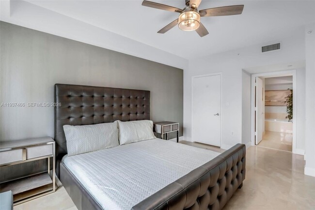 Photo - 20000 E Country Club Dr Unit 1209