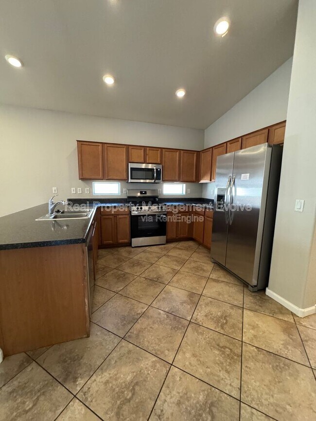 Photo - 13014 W Lamar Rd