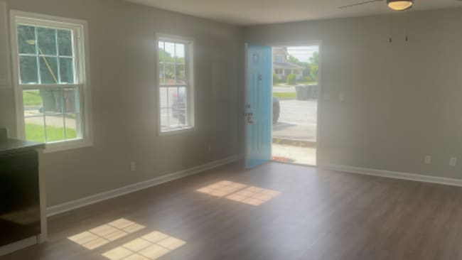 Photo - 3223 Summit Ave Unidad A