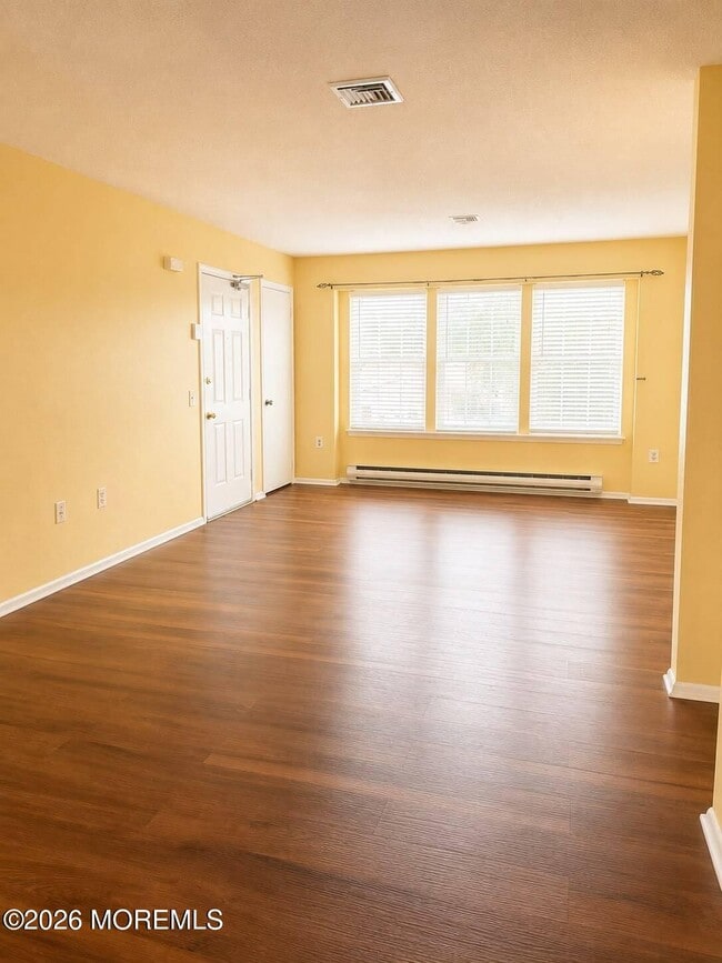 Photo - 525O Belford Rd