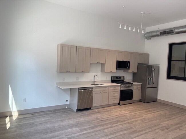 Five Point Flats