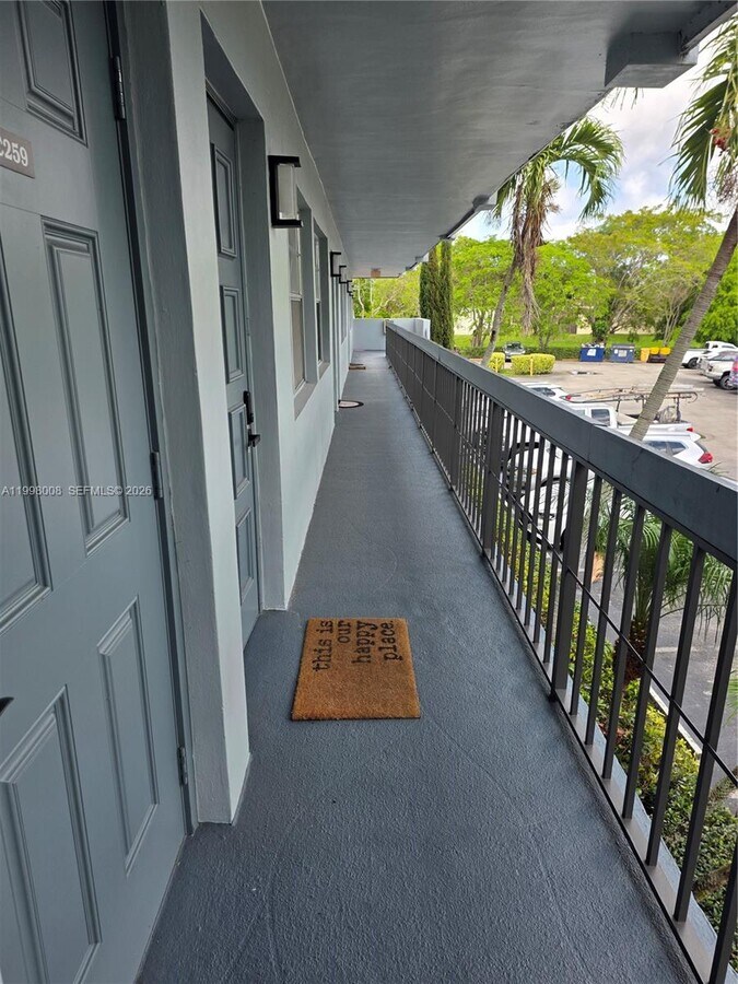 Photo - 9500 SW 3rd St Unit 259