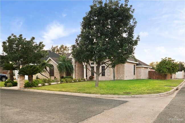 Photo - 31 Midlands Cir