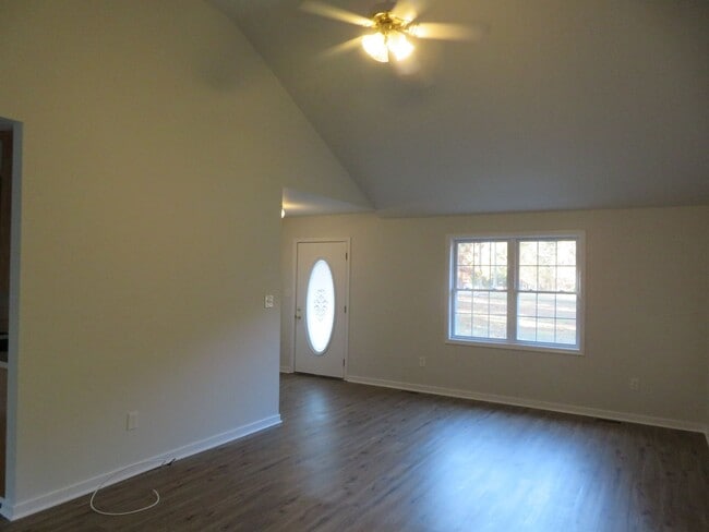 Photo - Dinwiddie VA