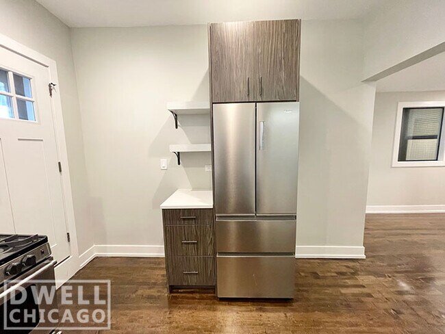 Photo - 2955 N Milwaukee Ave Unit N2