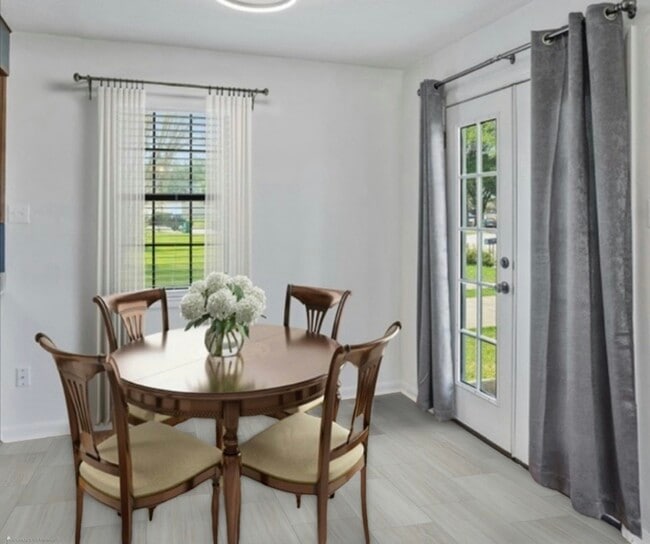 Photo - 68 Dogwood Ln