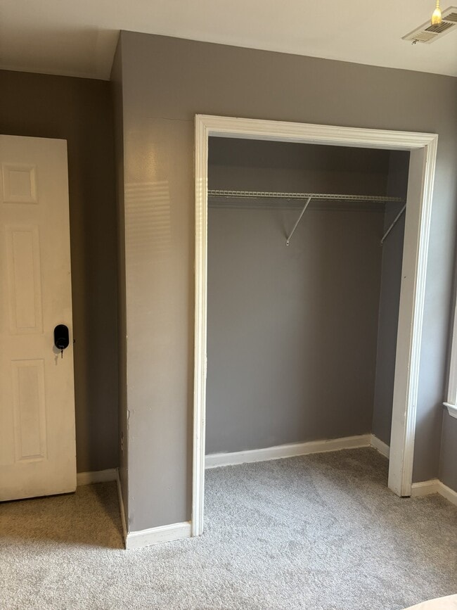 Photo - 559 Woodlawn Ave NW Unit B