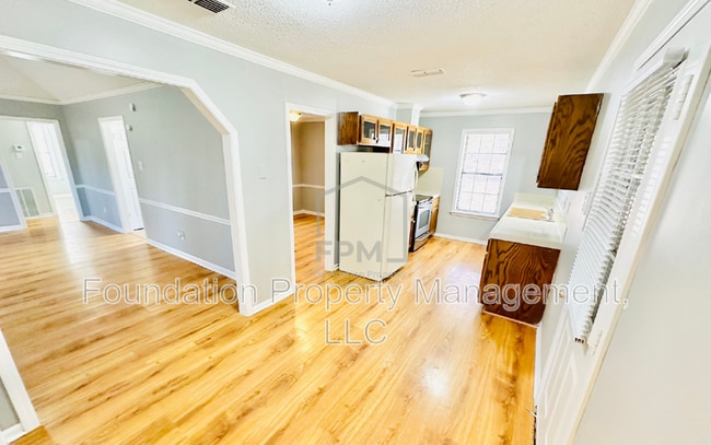 Photo - 5682 Richburg Ave