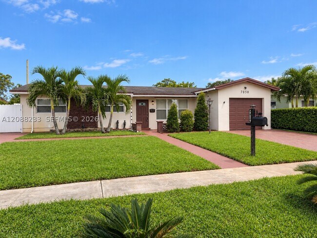 Building Photo - 7050 SW 5th St