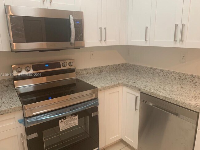 Photo - 220 SW 116th Ave Unit 15104