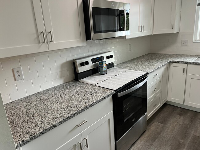 Photo - 5879 S Vlg Cir