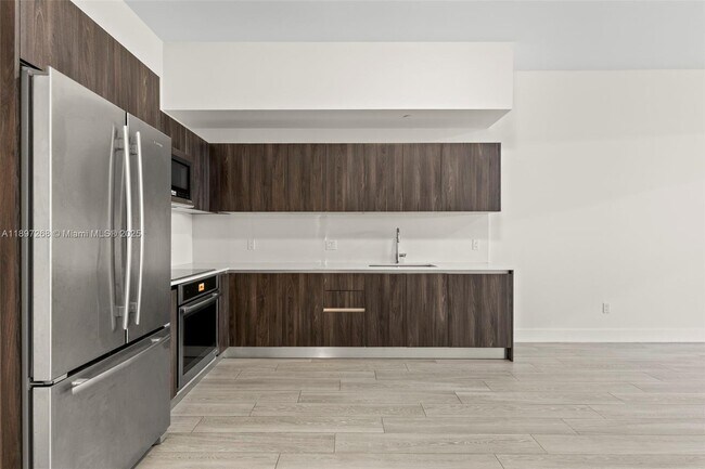 Photo - 2960 NE 207th St Unidad 508