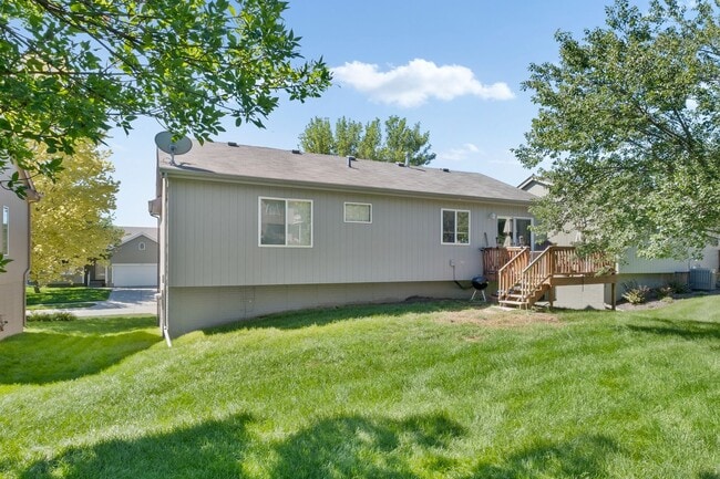 Photo - Beautiful Multilevel home in Cattail Creek...