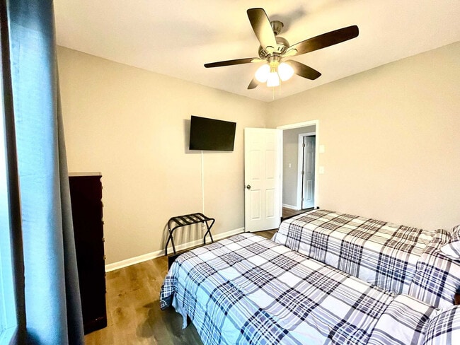 Photo - 2560 Hammond Dr Unit SI ID1543019P
