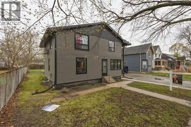 Photo - 324 Vidal St S Unité 1