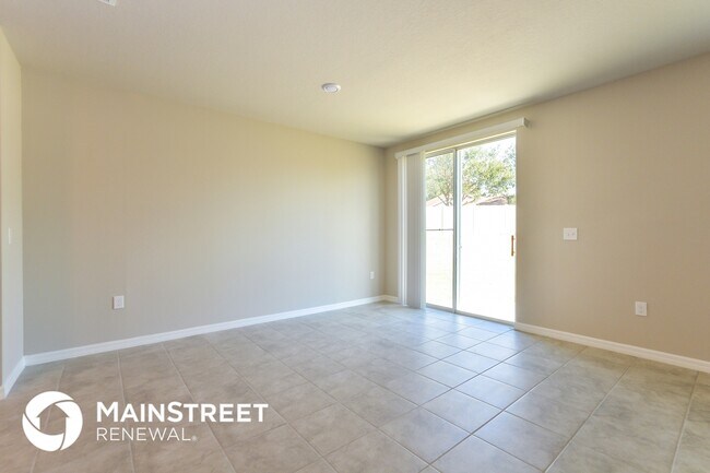 Photo - 1070 Oak Vly Dr