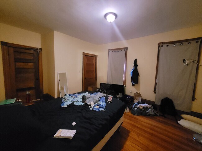 Photo - 6 Carmel St