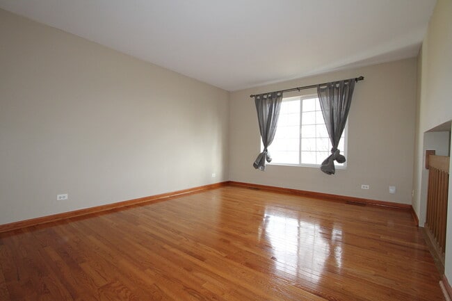 Photo - 3162 Cambria Ct