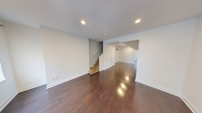 Building Photo - 1326 E Susquehanna Ave