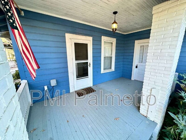 Photo - 2817 Columbia Ave