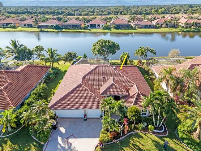 Photo - 1268 SW Briarwood Dr Casa