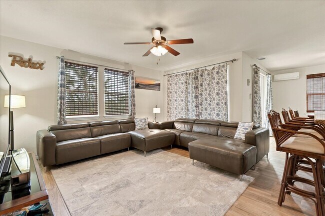 26 One Hali Ln