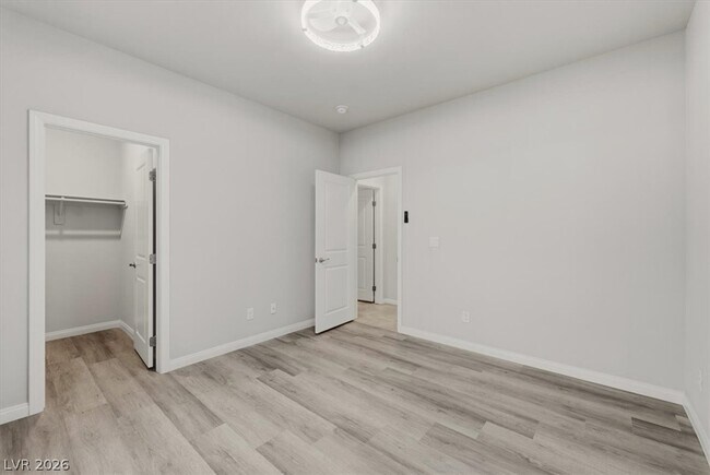 Photo - 1058 Willow Berry Ave