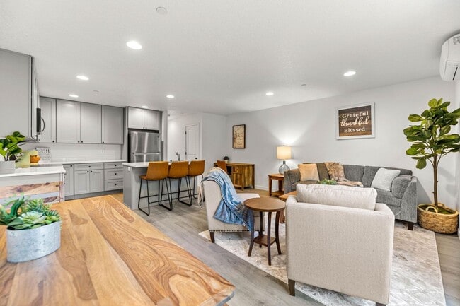 Photo - WELCOME HOME! 2 MONTHS FREE