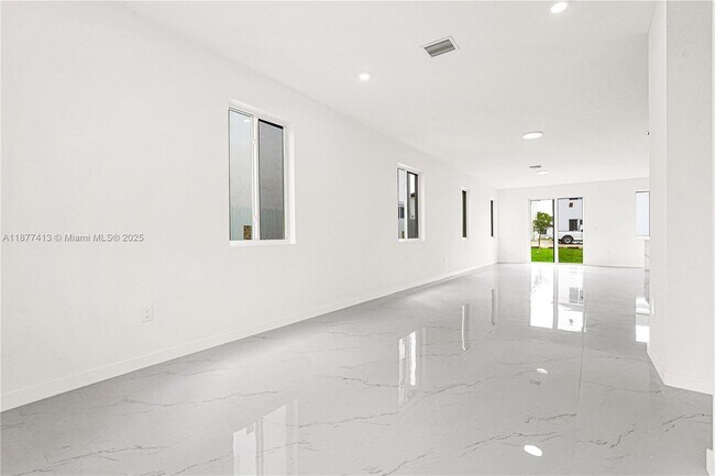 Photo - 22425 SW 125th Ave