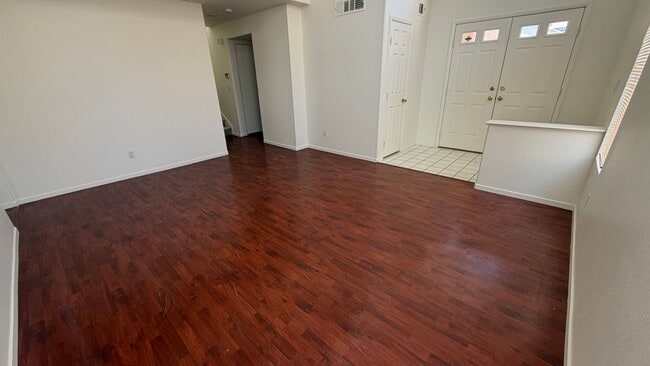 Photo - Centrally Located 3bed 2.5bath