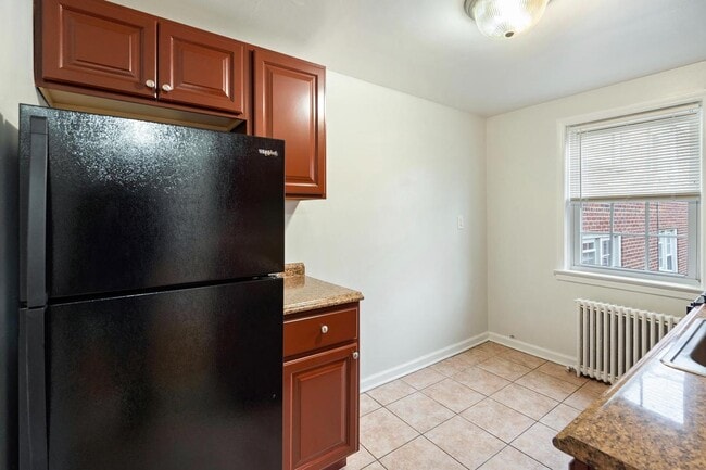 263 Bloomfield Ave Apartments