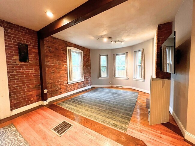Photo - 6-8 Edwin St Unit 1