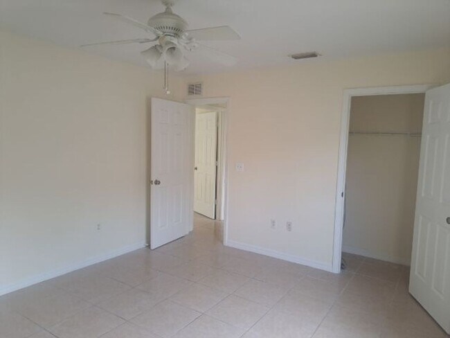 Photo - ANNUAL RENTAL 2/1 Available now!