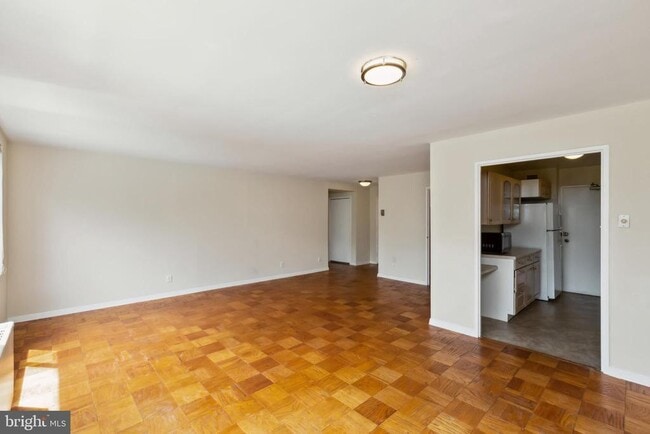 Photo - 1900 Lyttonsville Rd Unidad 614