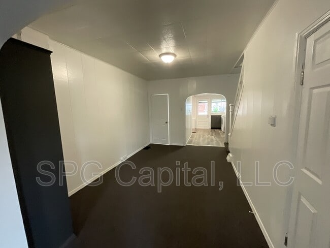 Photo - 30 Chestnut St