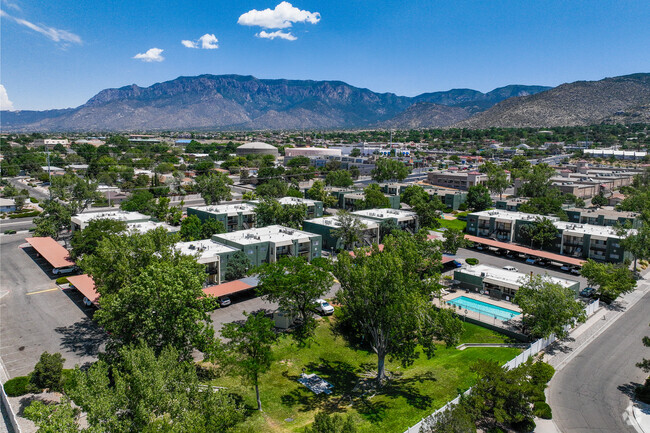 Sandia Mountain Views - CIBOLA VILLAGE Apartments