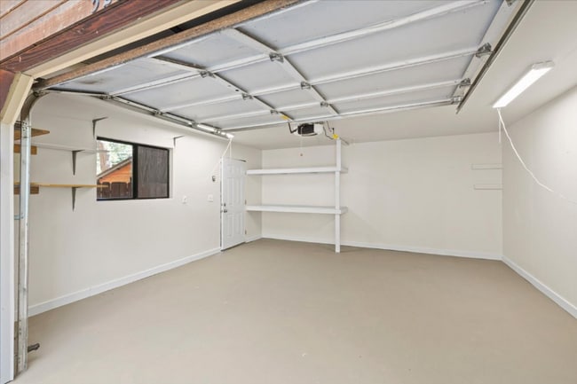 Photo - 5293 Buckhorn Rd