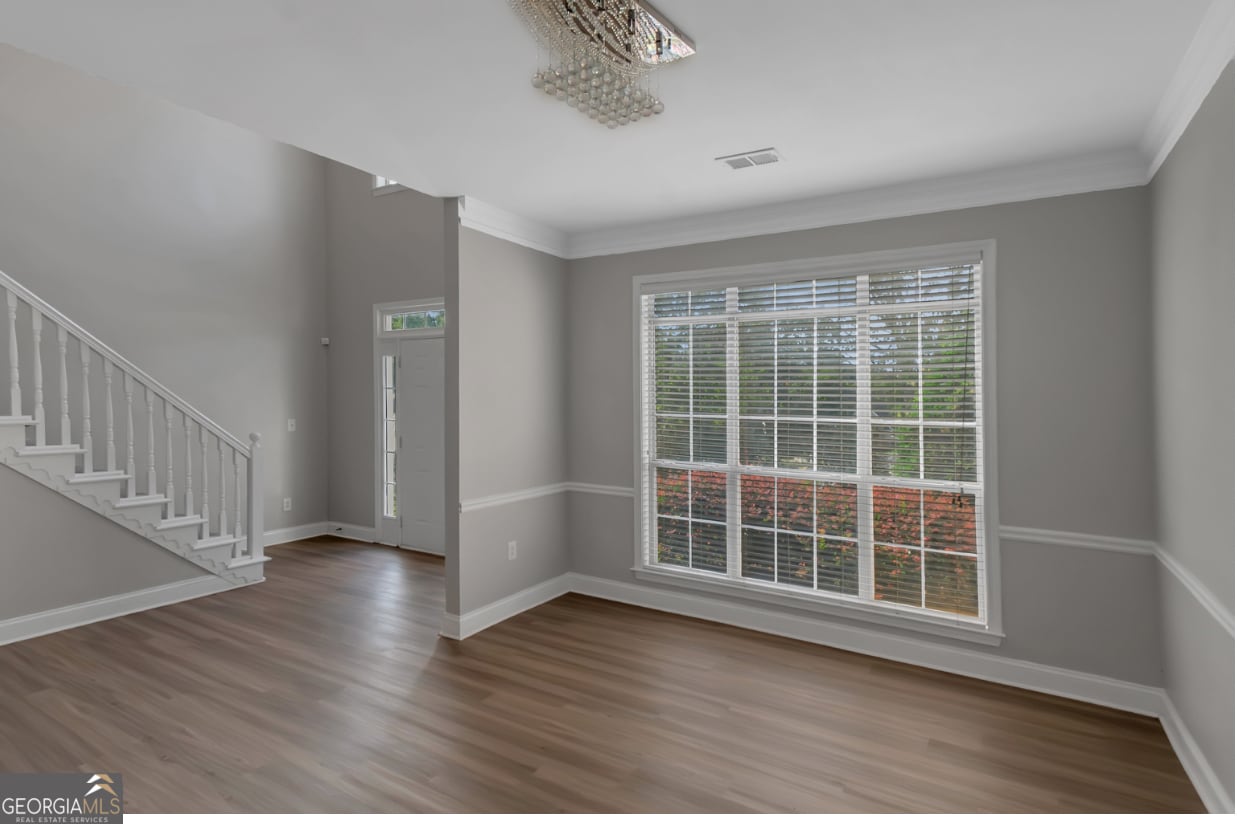 Photo - 113 Glenmore Ln