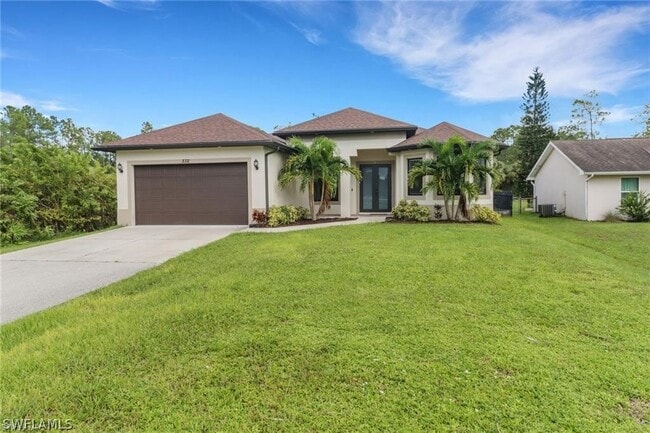 Building Photo - 332 14th St SE