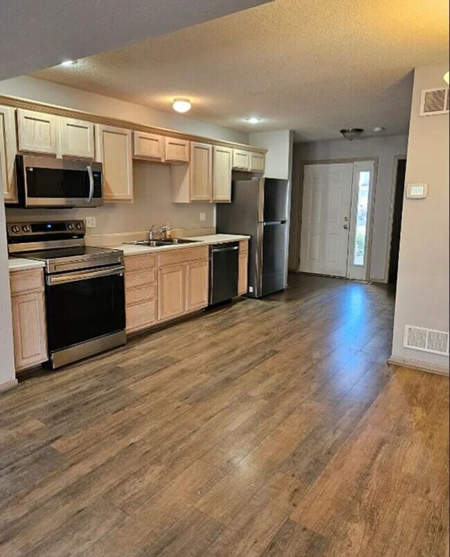 Photo - Great Location!!!!