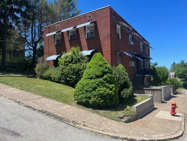Photo - 1114-1116 Ohio Street Unit 2R