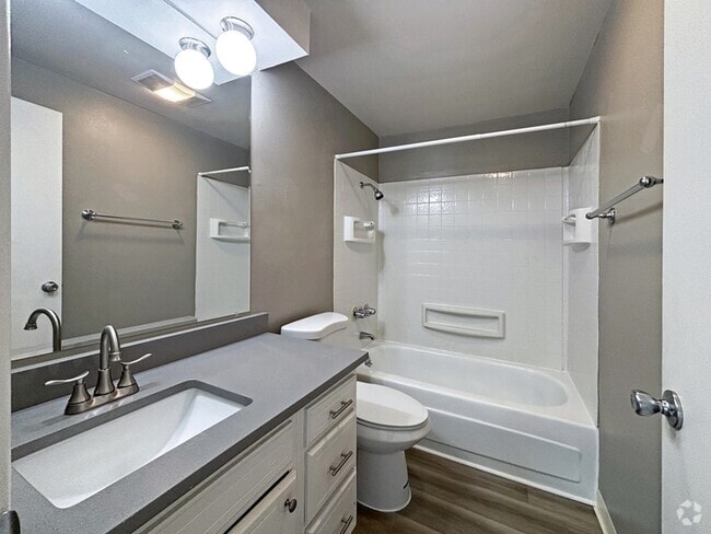 Building Photo - 1109 W 6th Ave Rental