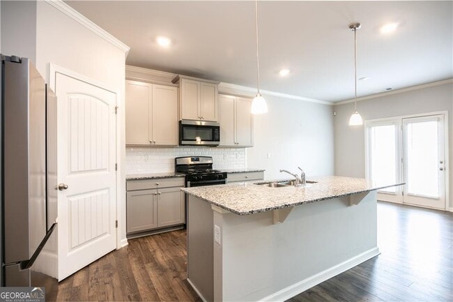 Photo - 4377 Montberry Ln