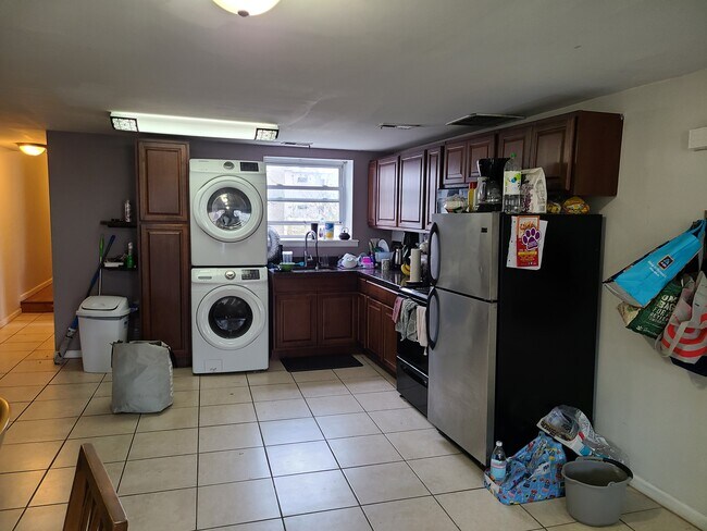 Photo - 155 W Girard Ave Unit #3