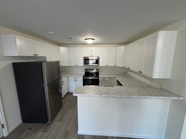 6000 and 8000 Kitchen - Boone Street Commons