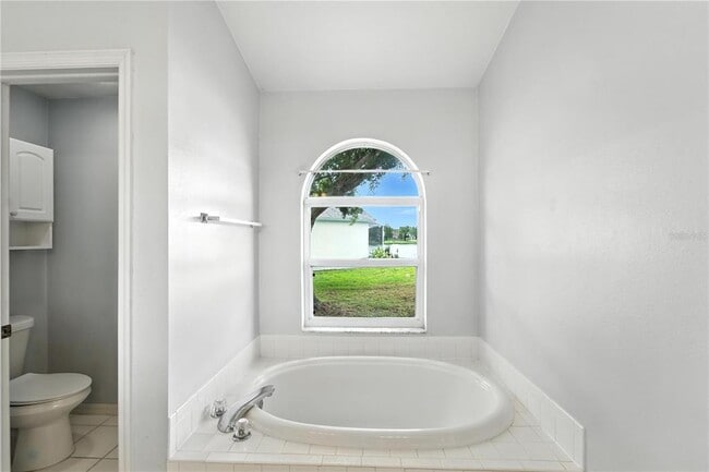 Photo - 1725 Bondurant Way