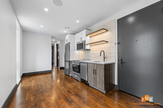 Photo - 304 Water St Apartment Unit 1B