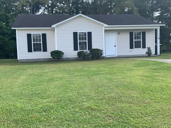 Photo - 128 Sutton Dr