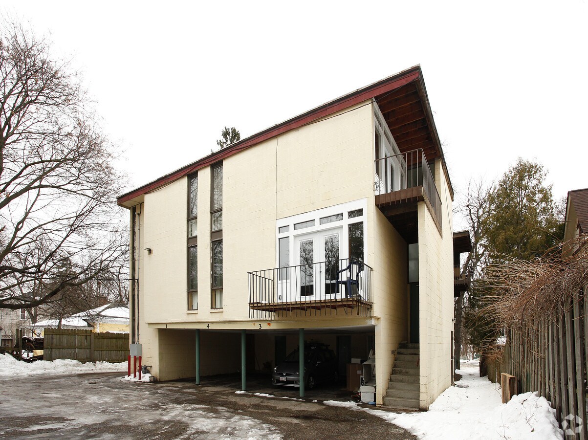 Photo - Varsity Management